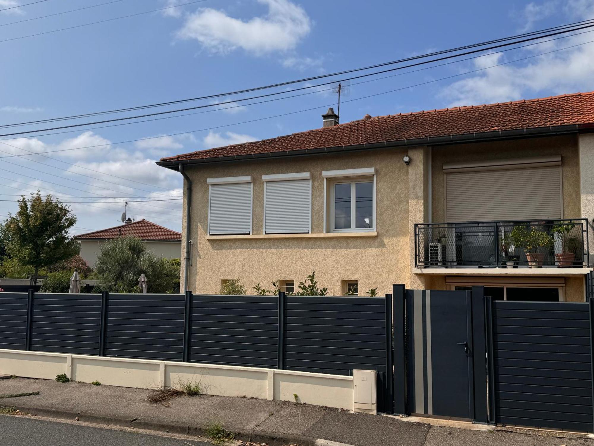 Au Calme Dans Maison En Rez De Jardin A 2,2 Kms Du Groupama Stadium Et Salle Ldlc Arena 梅济约 外观 照片